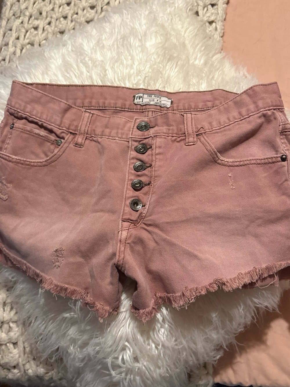 🫐2/$25 SALE - Free People button fly Mauve Shorts size 28